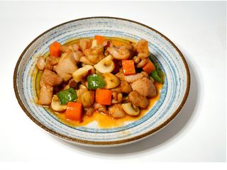 Pollo con salsa picante