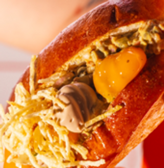 Roll Bun Steak Tartar