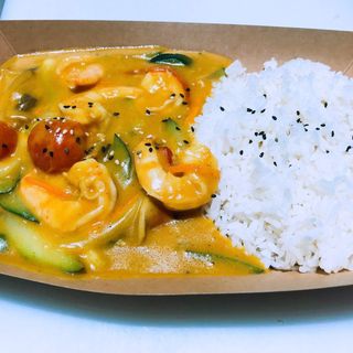 Langostino curry y arroz jazmín