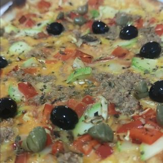 Pizza Al Tonno