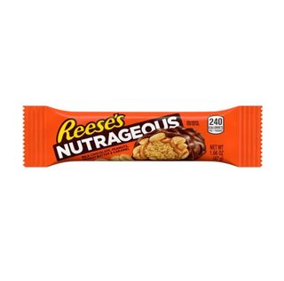 Reese's Nutrageous, barretta di cioccolato e arachidi con burro d'arachidi 47 g
