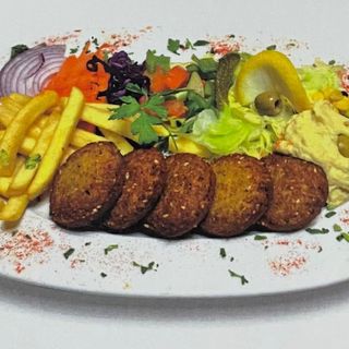 Plato Falafel