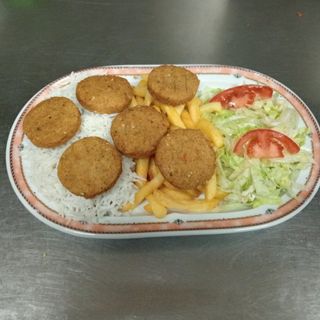 43. Plato De Vegetal Con Falafel (6 Uds.)