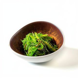 04.- Ensalada Wakame