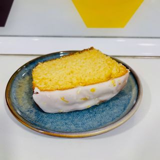 Bizcocho de limón glaseado