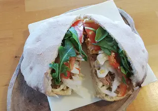 Panini sa tunjevinom 