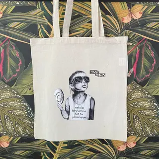 Tote Hustle' n Flow