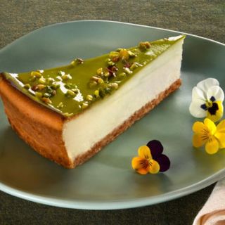 Fetta di torta speciale pistacchio