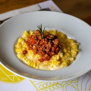 Mac & Cheese Chilli Con Carne