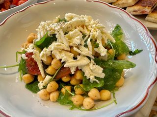 Ensalada De Garbanzos