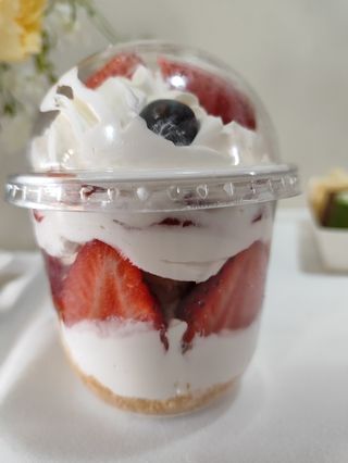 Taza De Pastel Con Fresas