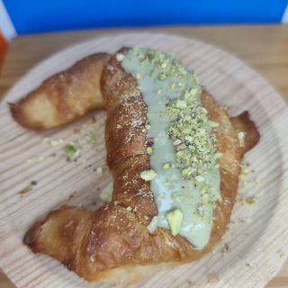 Medialuna Pistacho