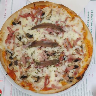 Pizza Cuatro estaciones