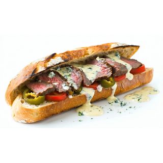 Bocadillo De Bistec De Ternera