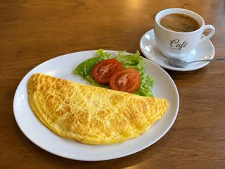 Omelette Nature + Café