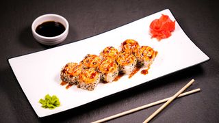 Запеченные роллы с угрем