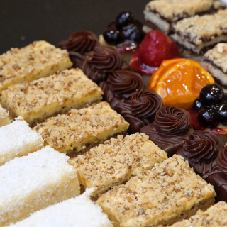 Platou mini-prajituri 1kg