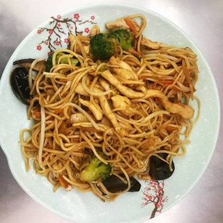 Chao min com Legumes