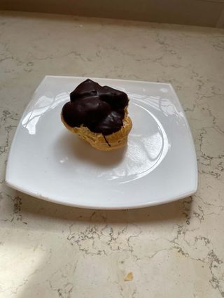 Bignè al cioccolato - 1 pezzo