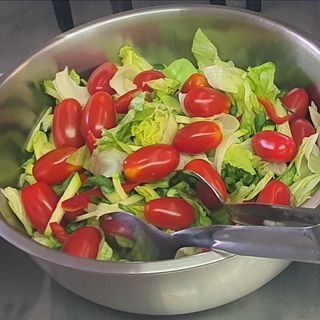 Листна салата с пиле-350гр