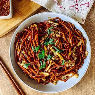 Mee goreng spicy chicken noodles 