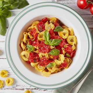 Tortellino al pomodoro e basilico
