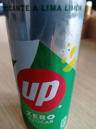 SEVEN UP LATA 33 CL