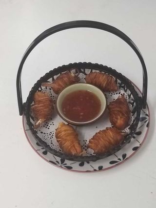 120. Gambas Rellenas De Patatas Con Fideos (6 Pzs.)