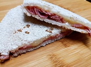 Tapioca mista ( queijo e fiambre)