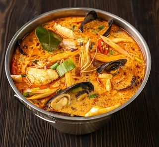 Tom Yum Mor Fai (750ml)