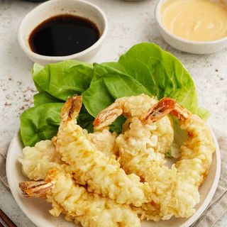 Tempura prawns 
