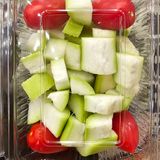 Zucchina lunga e pomodorino 