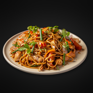 Tallarín salteado de pollo