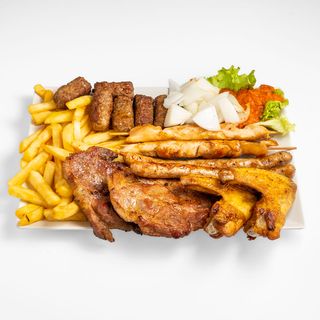 Plata za dvije osobe s prilogom