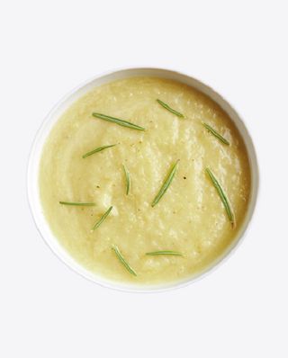 Joi - Supă cremă de țelină și usturoi copt