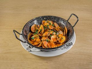 Almejas A La Marinera (Ración)