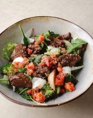 теплый салат "chef's"