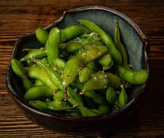 Edamame trufado