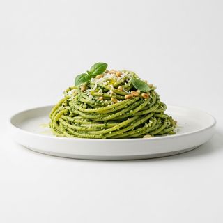 Pasta con salsa de Pesto a la Genovese