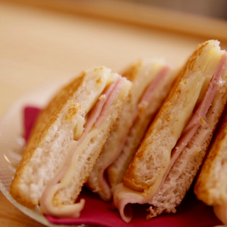 Triquini de pavo y queso