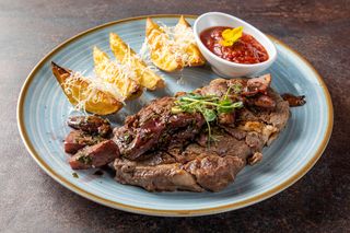 Рибай стек с манатарки и картофи уеджис (450г)