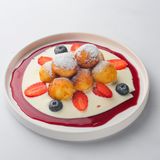 Творожные шарики в сливочно-заварном креме 