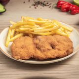 Pollo Apanado Con Patatas Fritas