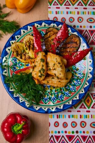 Филе судака с овощами