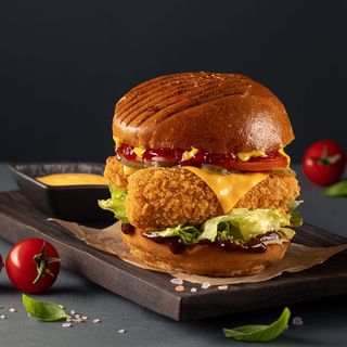 Бургер з курячими стріпсами