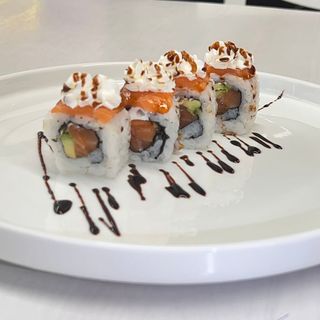 175 Uramaki plus 4pzs