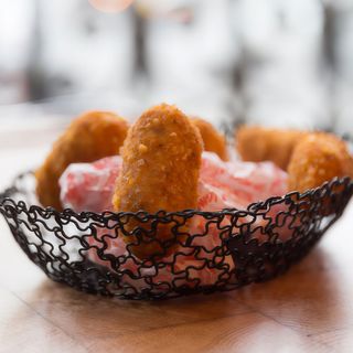 Croqueta de cecina (1 ud.)