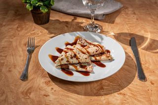 Clătite cu dulceață de casă