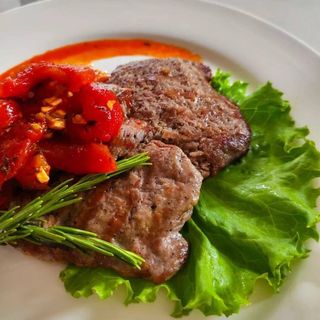 Телятина з томатами по-флорентійськи (100/70г)