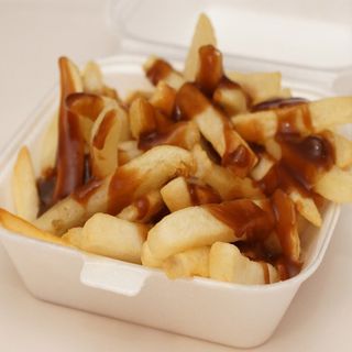 Chips & Gravy